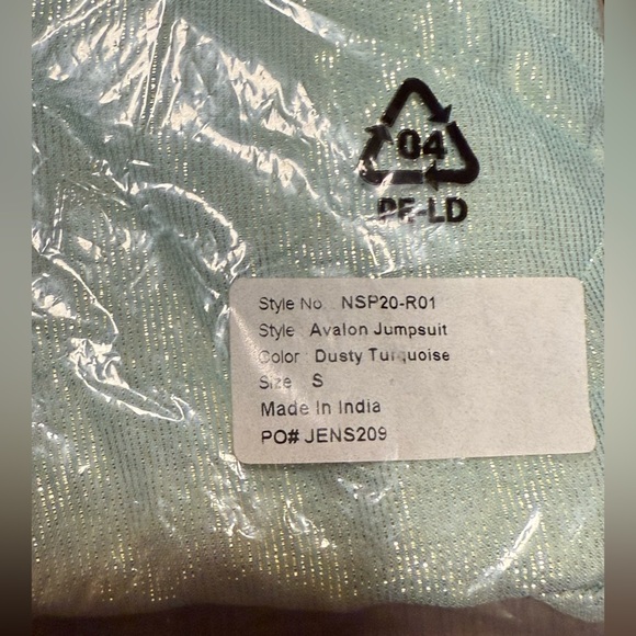 Jen’s Pirate Booty Avalon Jumpsuit Dusty Turquoise Halter  Side Cut Out Small - Picture 6 of 6